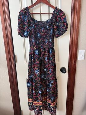Floral Smocked S Maxi Dress in Navy & Multicolor Floral Print.  Great Condition.